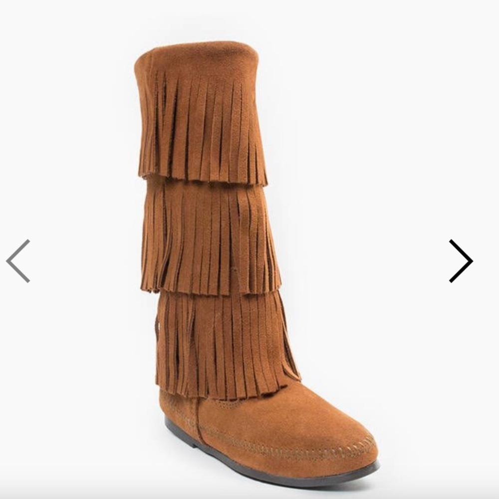 Minnetonka Moccasin 3-tier Fringe Boots - Picture 7 of 10